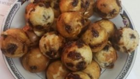 כדורי מאפה קטנים עם שוקולד צ'יפס