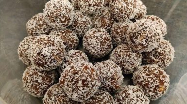 מתכון לכדורי תמרים של אריאל גרינברג